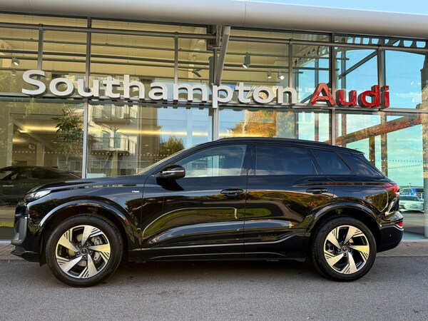 Used Audi Q6 e-tron 2025 for sale - 76259200: Photo 60