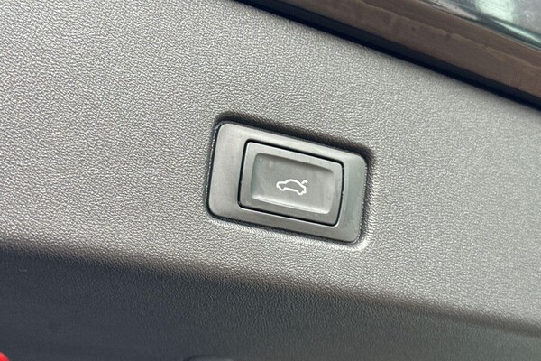 Used Audi Q4 e-tron 2023 for sale - 75520697: Photo 19