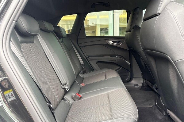 Used Audi Q4 e-tron 2023 for sale - 75520697: Photo 21