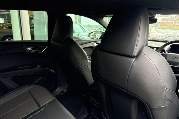 Used Audi Q4 e-tron 2023 for sale - 75520697: Photo 22