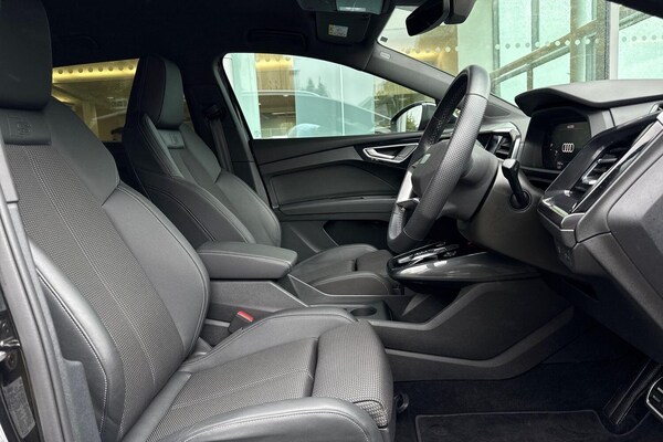 Used Audi Q4 e-tron 2023 for sale - 75520697: Photo 24