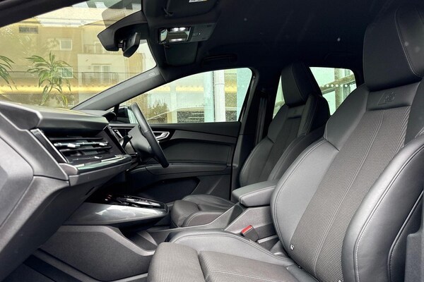 Used Audi Q4 e-tron 2023 for sale - 75520697: Photo 27