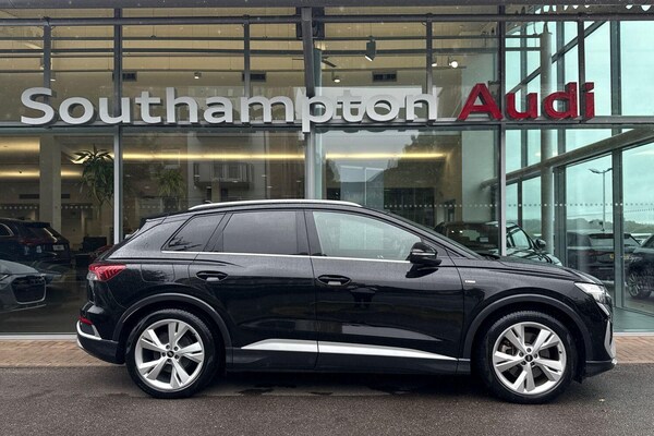 Used Audi Q4 e-tron 2023 for sale - 75520697: Photo 2