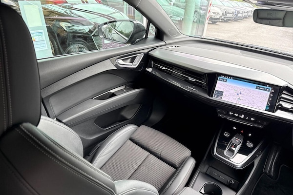 Used Audi Q4 e-tron 2023 for sale - 75520697: Photo 31