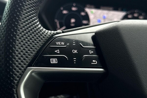 Used Audi Q4 e-tron 2023 for sale - 75520697: Photo 35