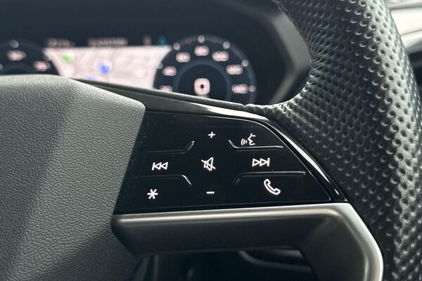 Used Audi Q4 e-tron 2023 for sale - 75520697: Photo 36