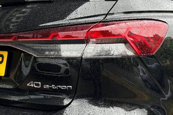 Used Audi Q4 e-tron 2023 for sale - 75520697: Photo 45