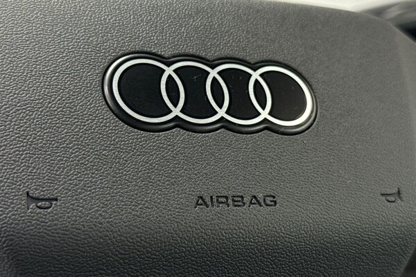 Used Audi Q4 e-tron 2023 for sale - 75520697: Photo 47
