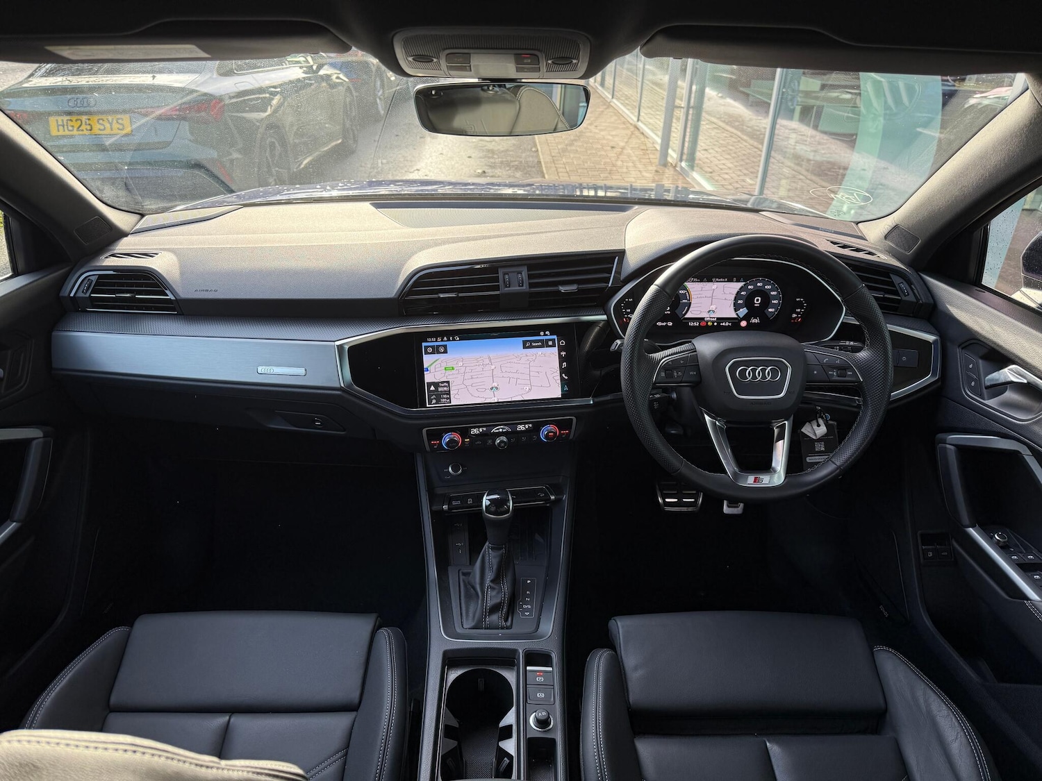 Used Audi Q3 2024 for sale - 77131731: Photo 3