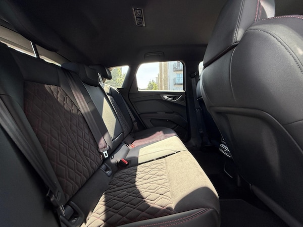 Used Audi Q4 e-tron 2023 for sale - 76108599: Photo 29
