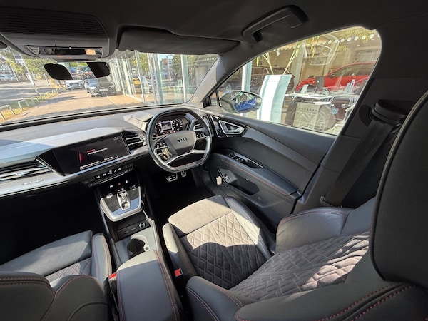 Used Audi Q4 e-tron 2023 for sale - 76108599: Photo 31