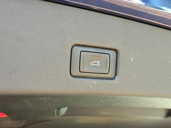 Used Audi Q4 e-tron 2023 for sale - 76108599: Photo 43