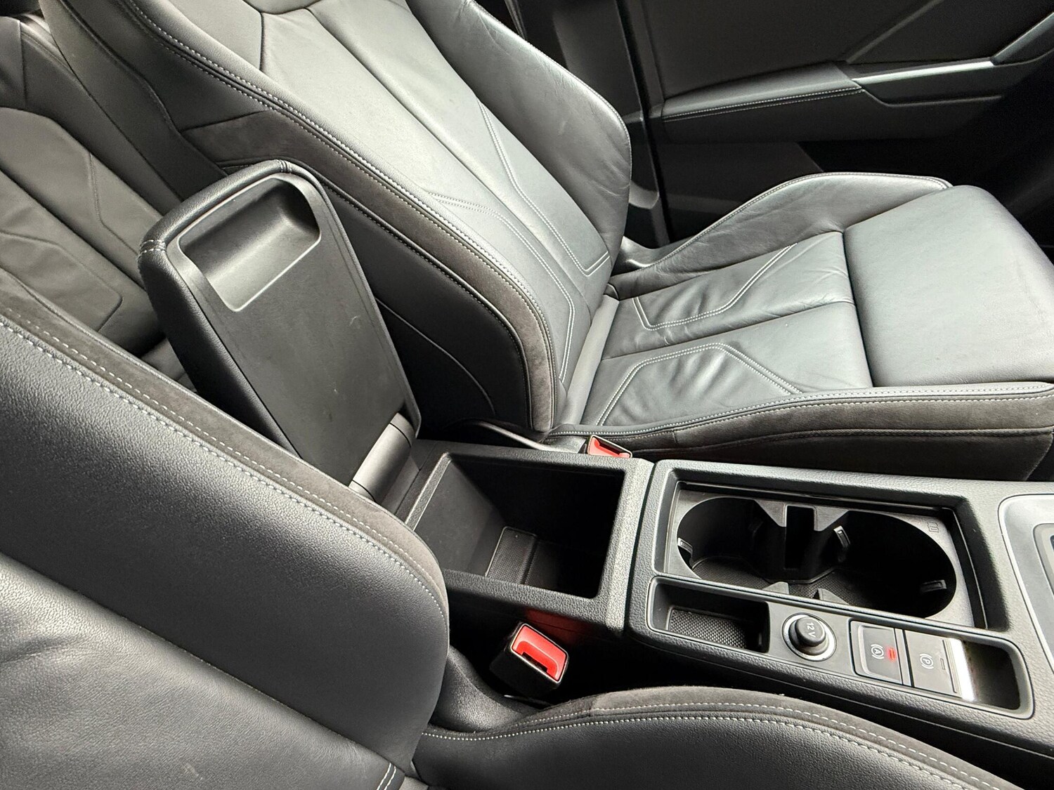 Used Audi Q3 2020 for sale - 77440173: Photo 33