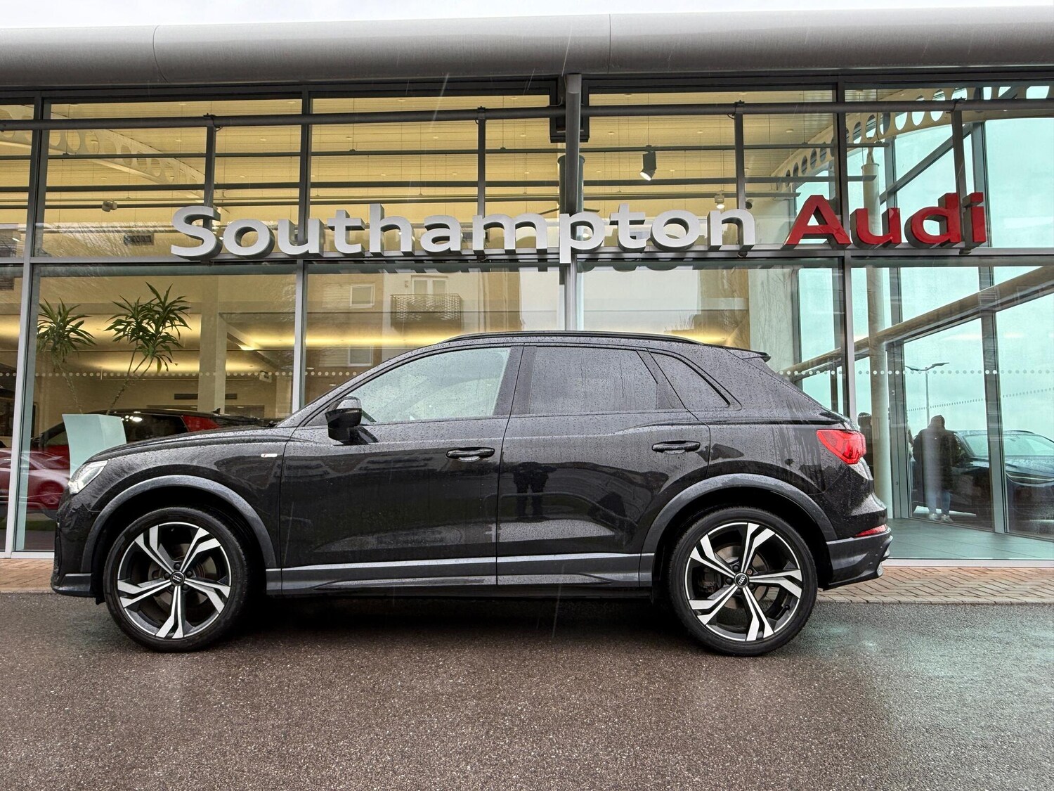 Used Audi Q3 2020 for sale - 77440173: Photo 63