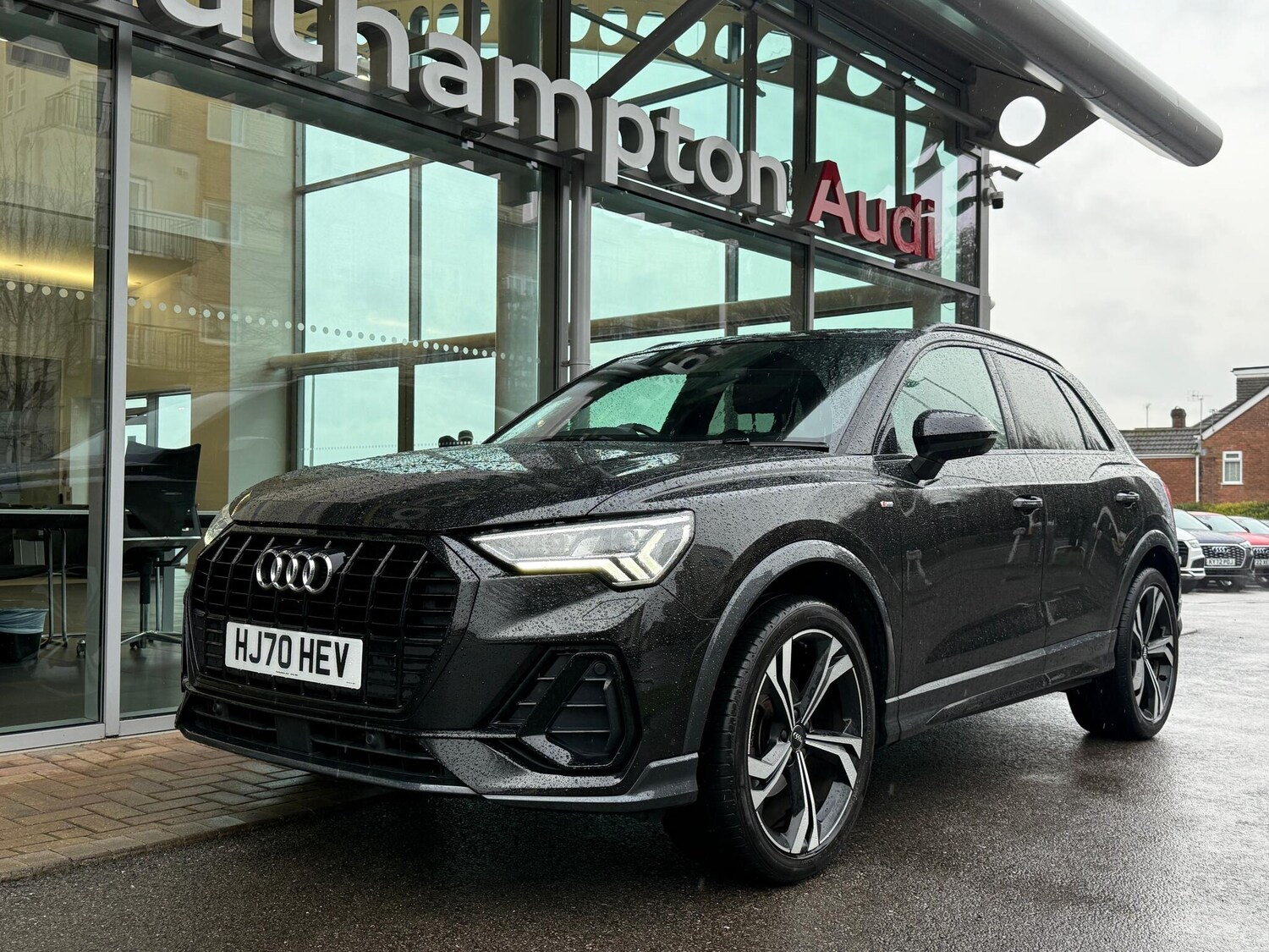 Used Audi Q3 2020 for sale - 77440173: Photo 65