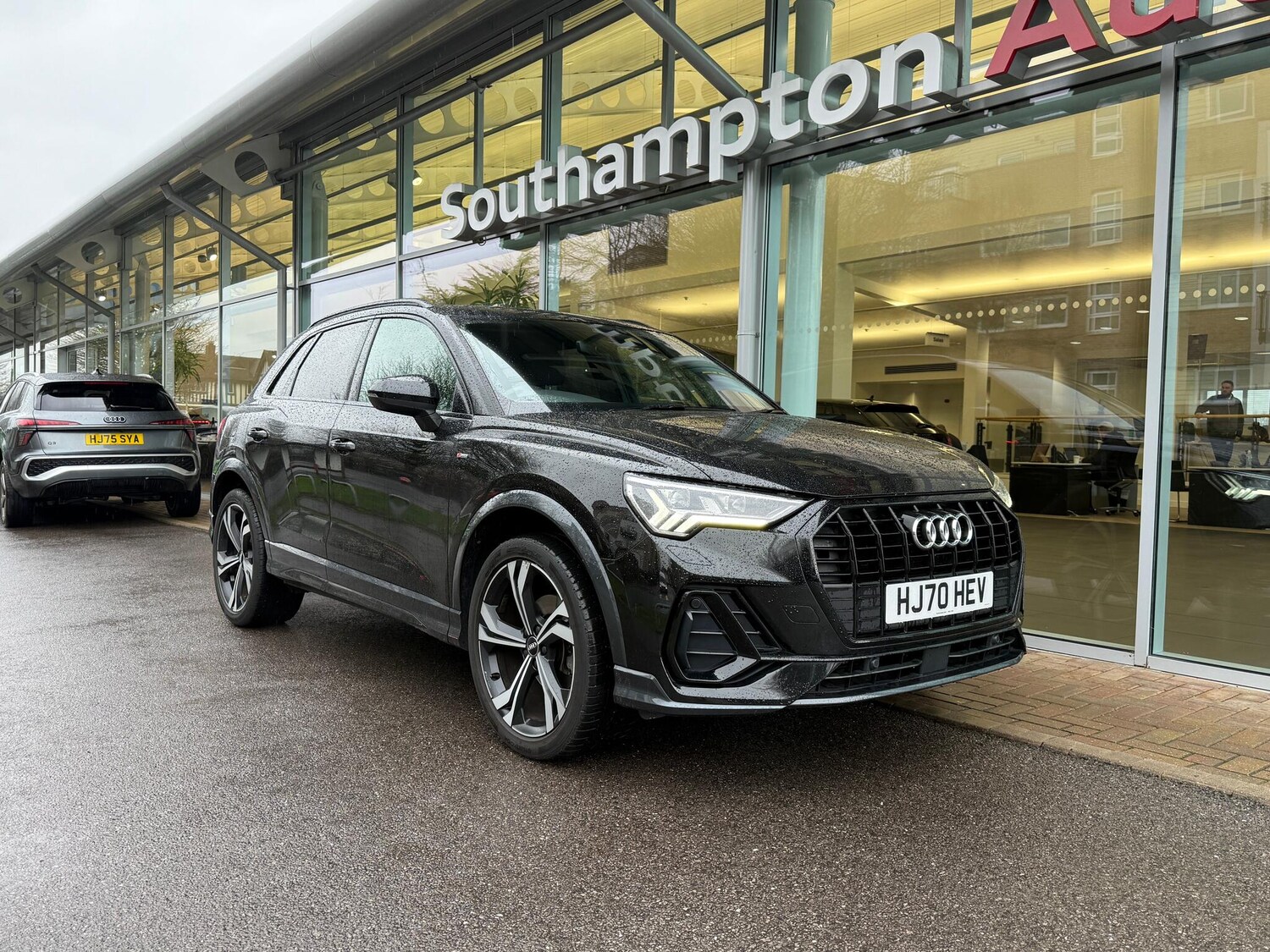 Used Audi Q3 2020 for sale - 77440173: Photo 69