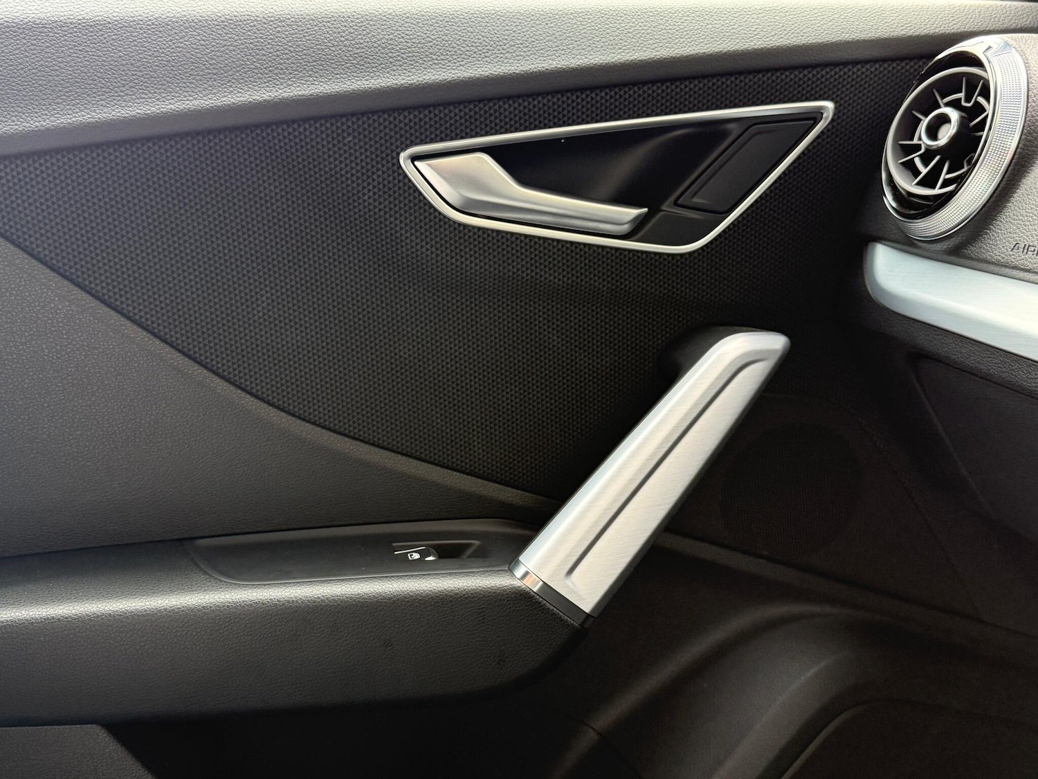 Used Audi Q2 2022 for sale - 76513404: Photo 32