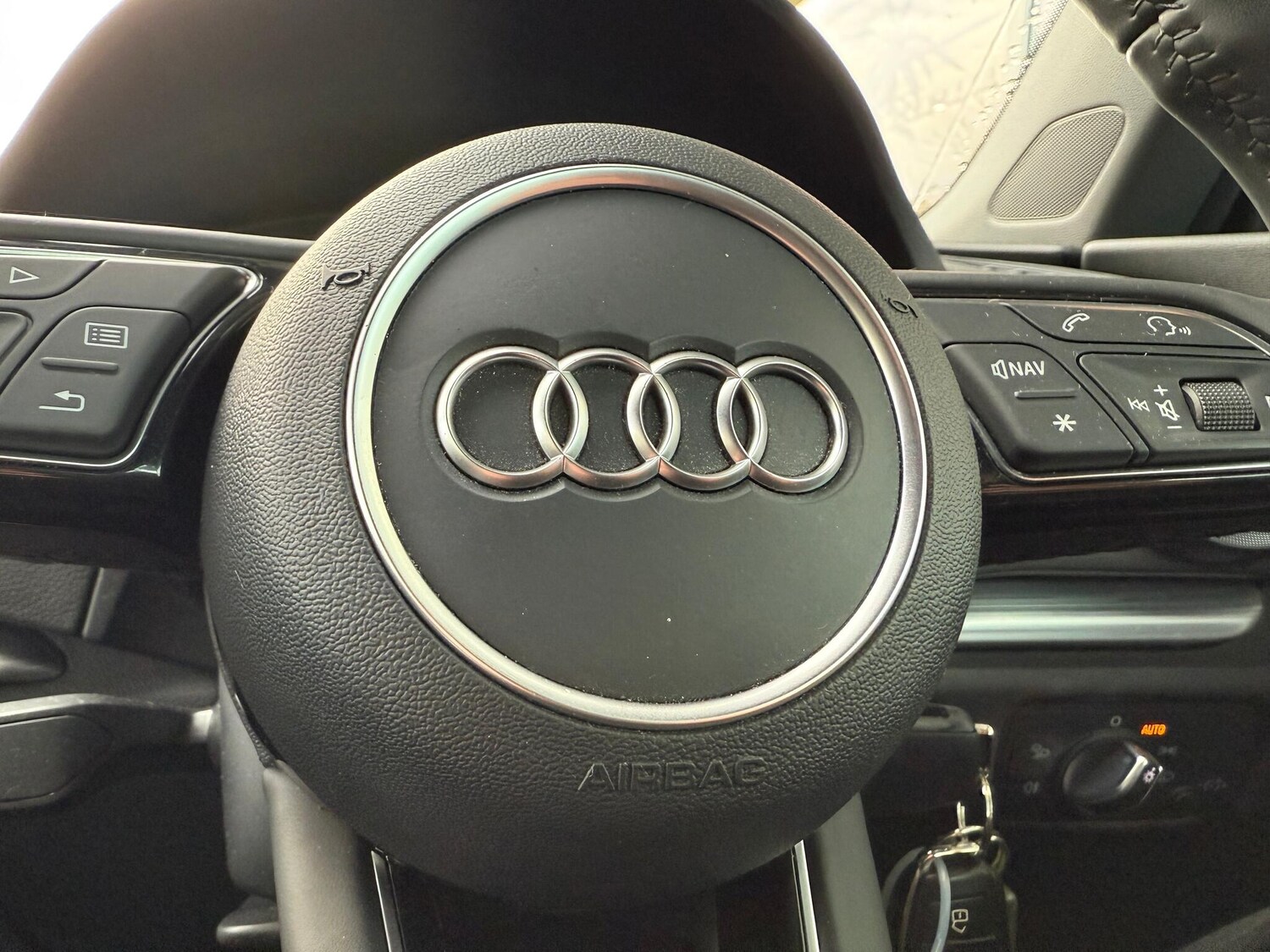 Used Audi A3 Cabriolet 2016 for sale - 76689128: Photo 11