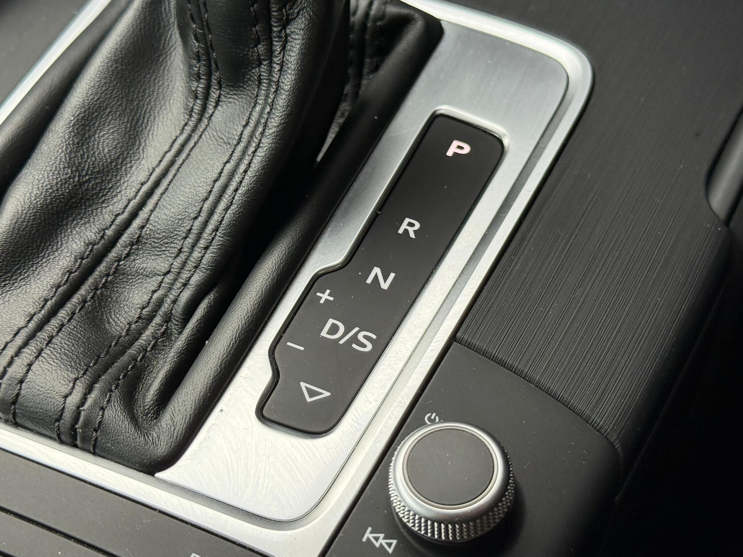 Used Audi A3 Cabriolet 2016 for sale - 76689128: Photo 22