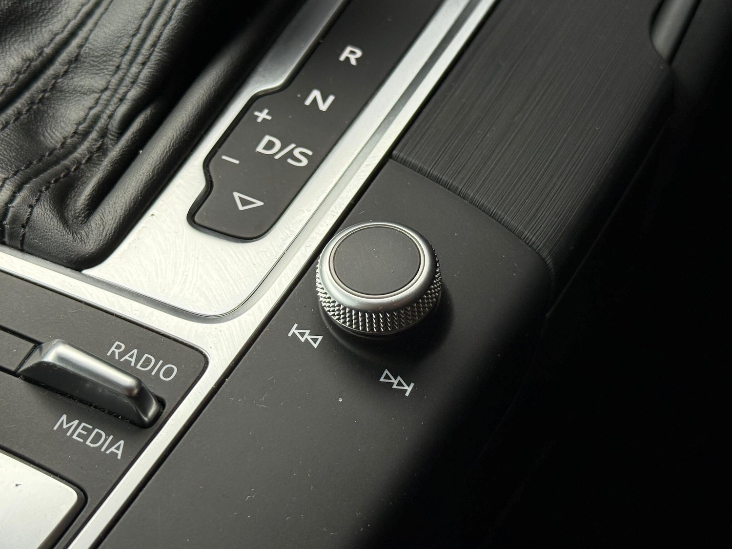 Used Audi A3 Cabriolet 2016 for sale - 76689128: Photo 23