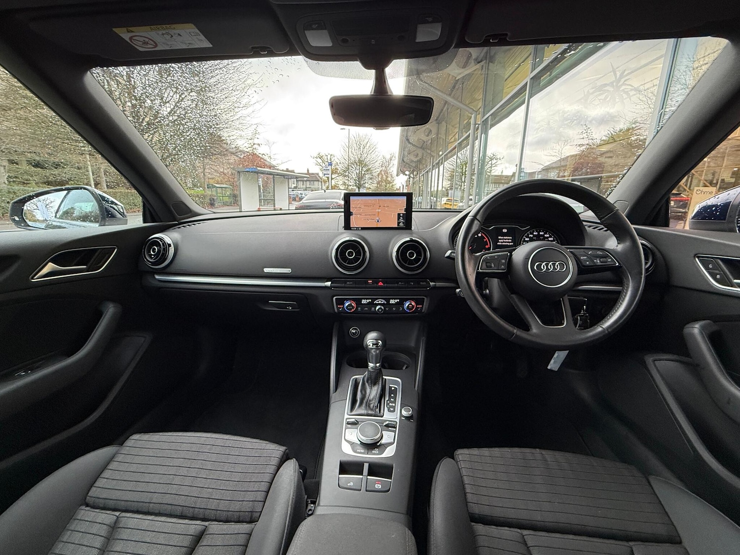 Used Audi A3 Cabriolet 2016 for sale - 76689128: Photo 3