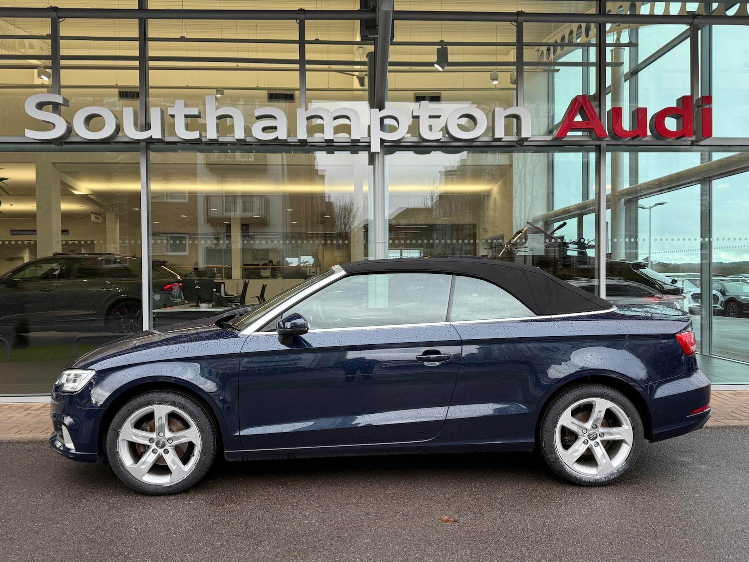 Used Audi A3 Cabriolet 2016 for sale - 76689128: Photo 48
