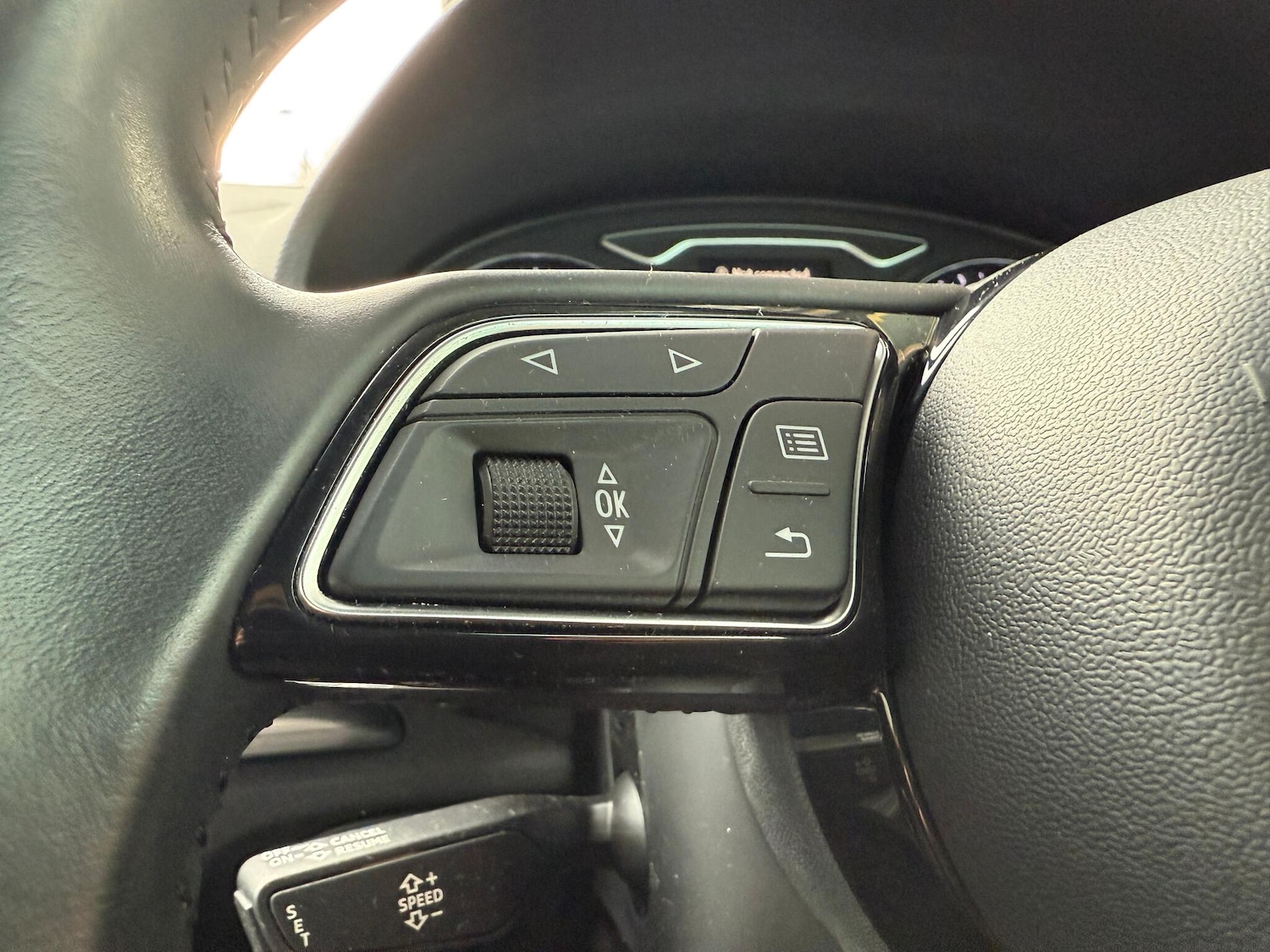 Used Audi A3 Cabriolet 2016 for sale - 76689128: Photo 9