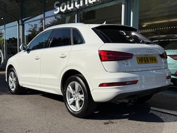 Used Audi Q3 2018 for sale - 76189073: Photo 3