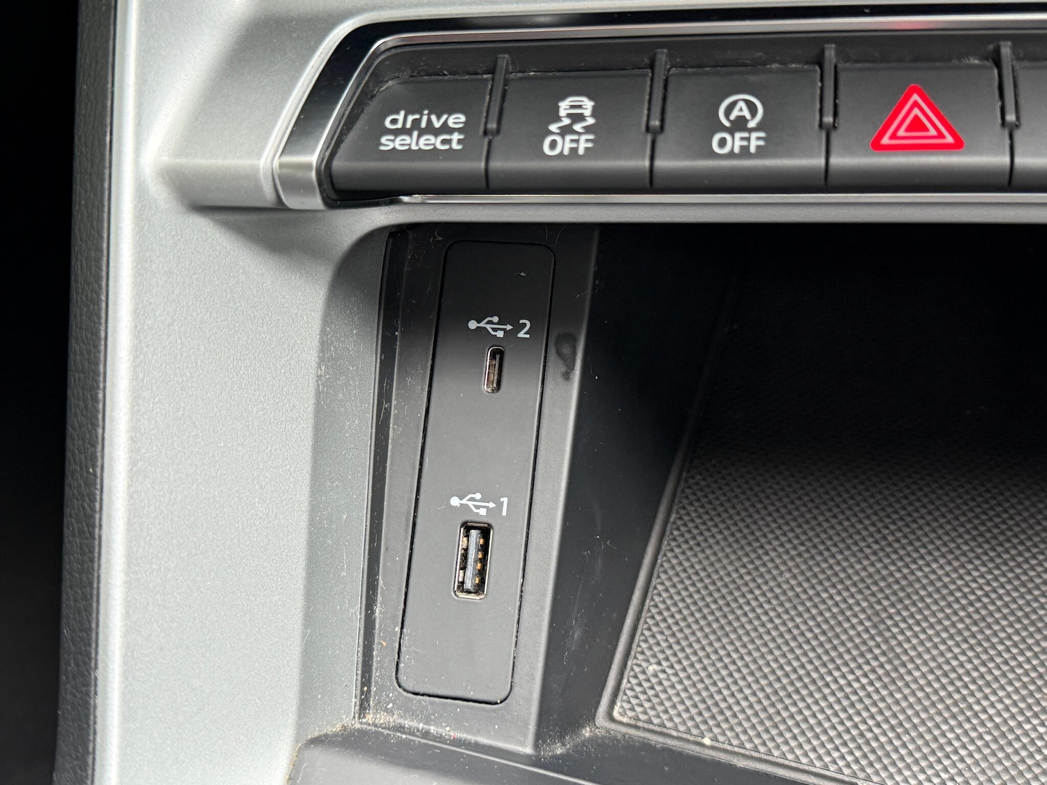 Used Audi Q3 2020 for sale - 76294621: Photo 60