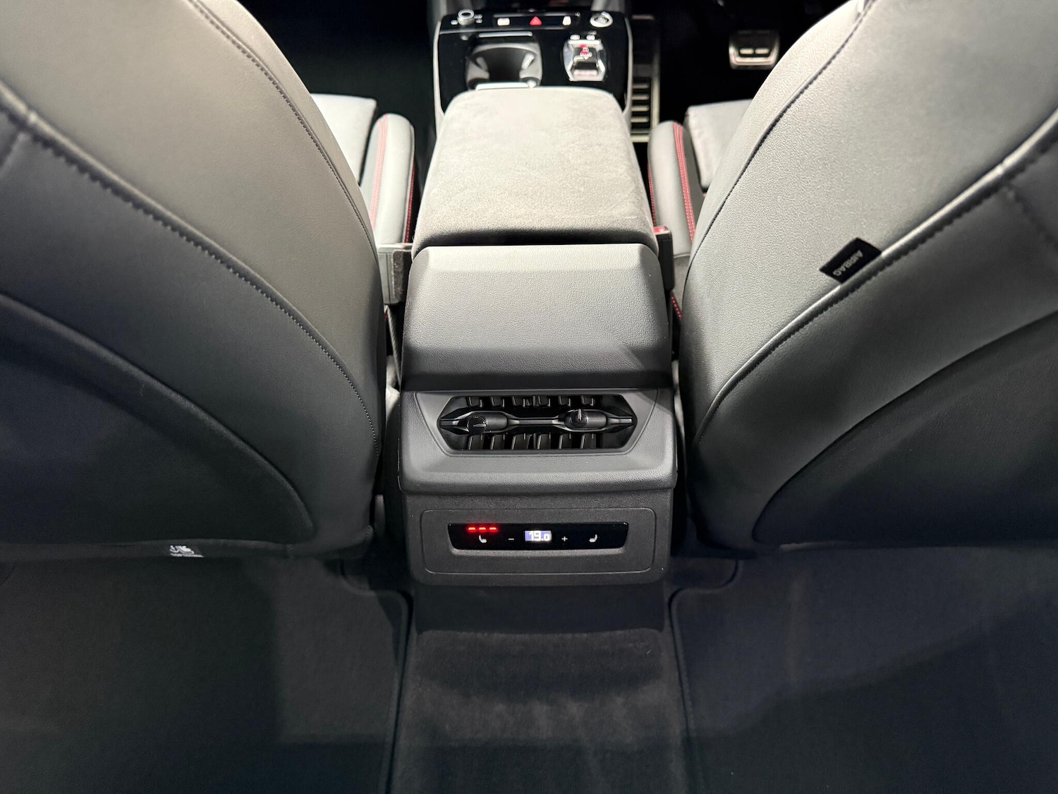 Used Audi Q6 e-tron 2025 for sale - 76926575: Photo 36