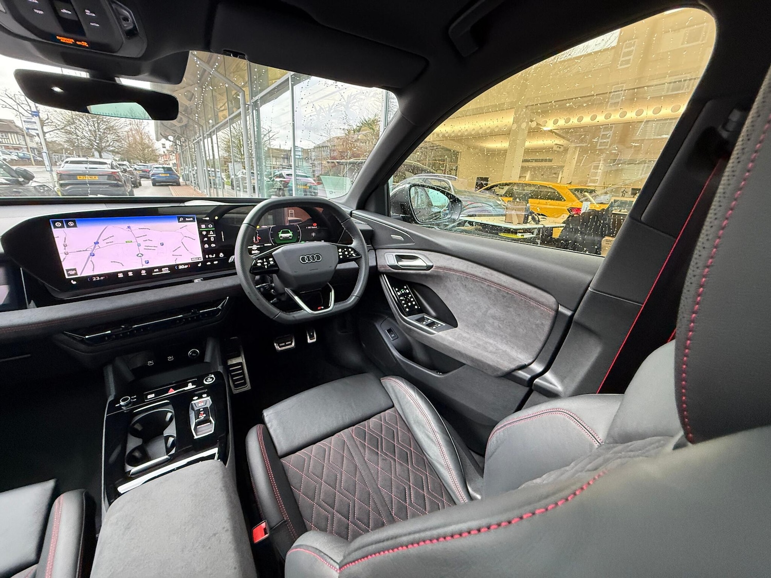 Used Audi Q6 e-tron 2025 for sale - 76926575: Photo 38