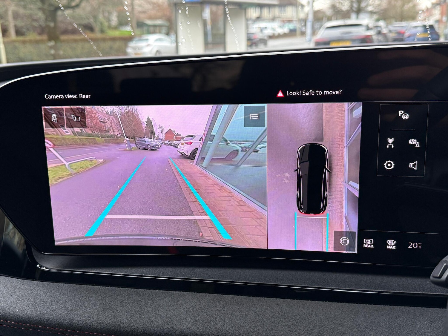 Used Audi Q6 e-tron 2025 for sale - 76926575: Photo 5