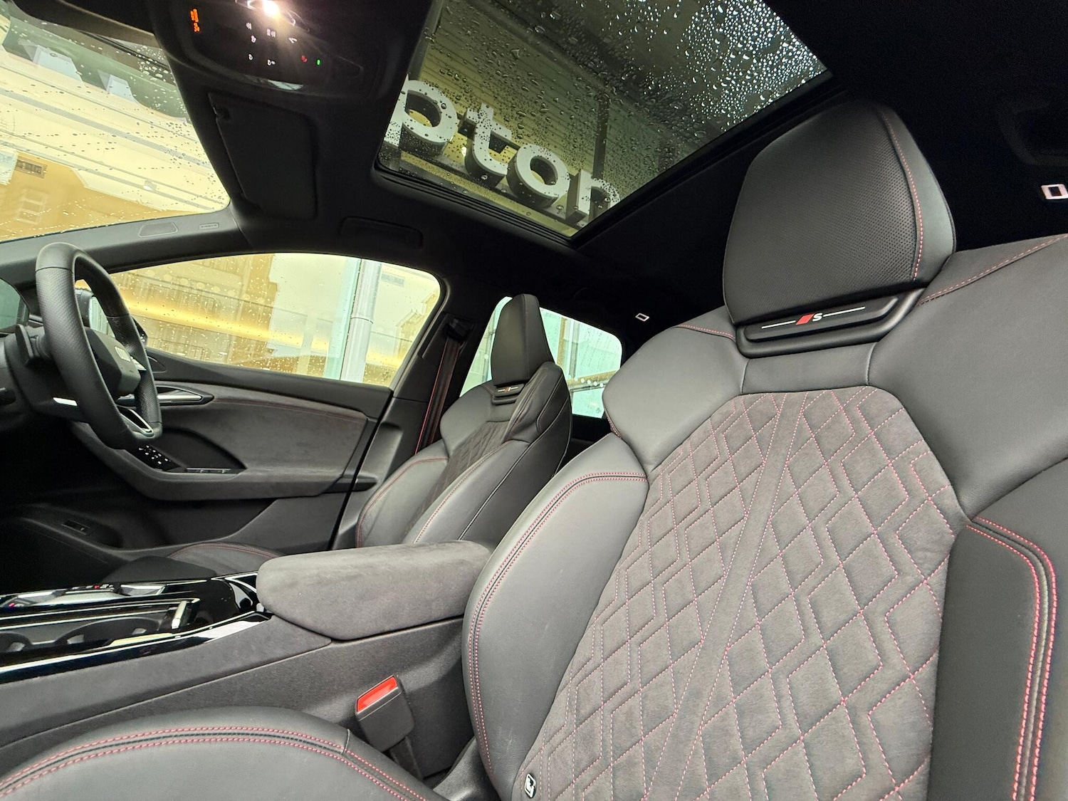 Used Audi Q6 e-tron 2025 for sale - 76926575: Photo 50