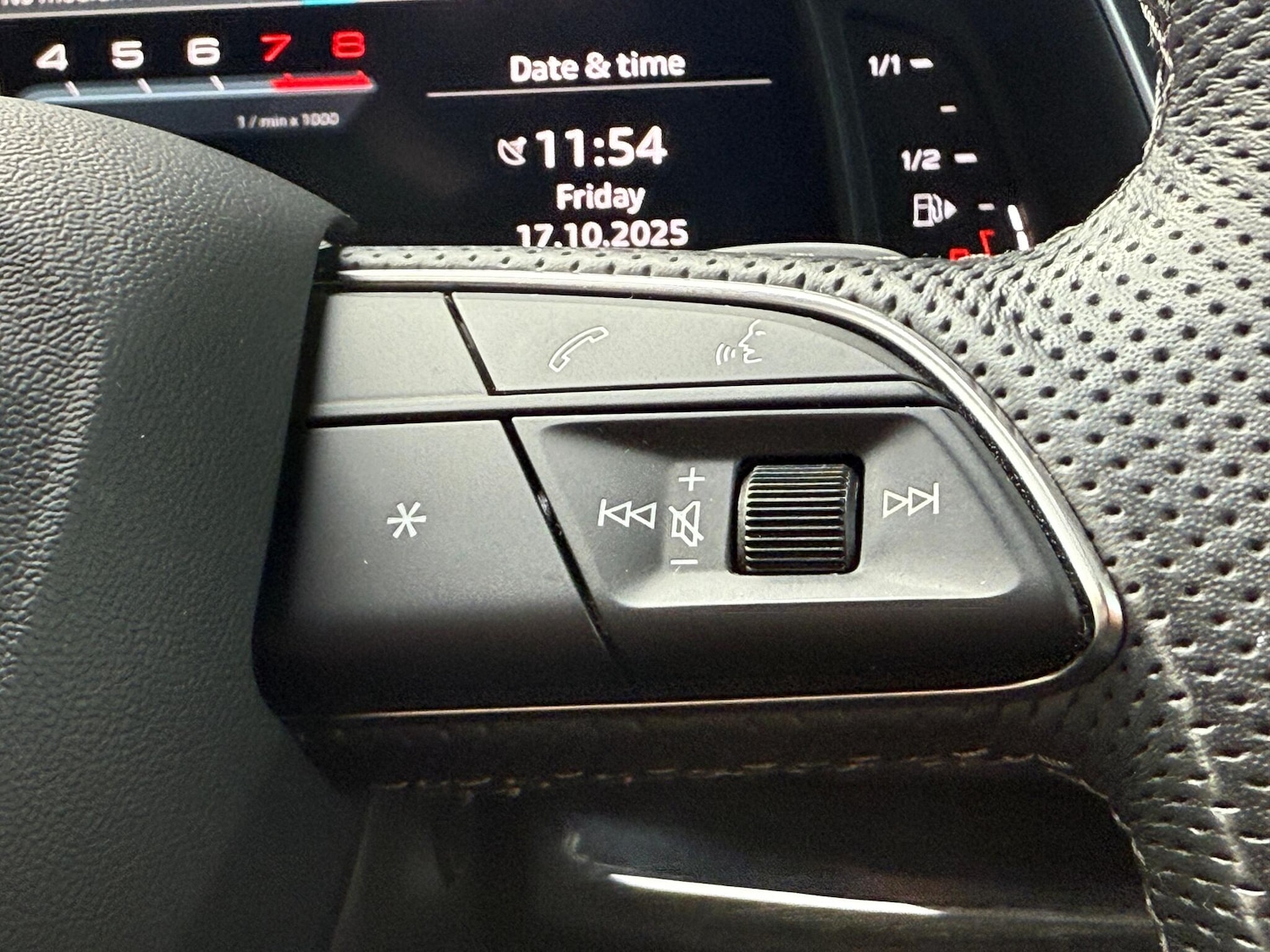 Used Audi SQ8 2022 for sale - 76314422: Photo 12