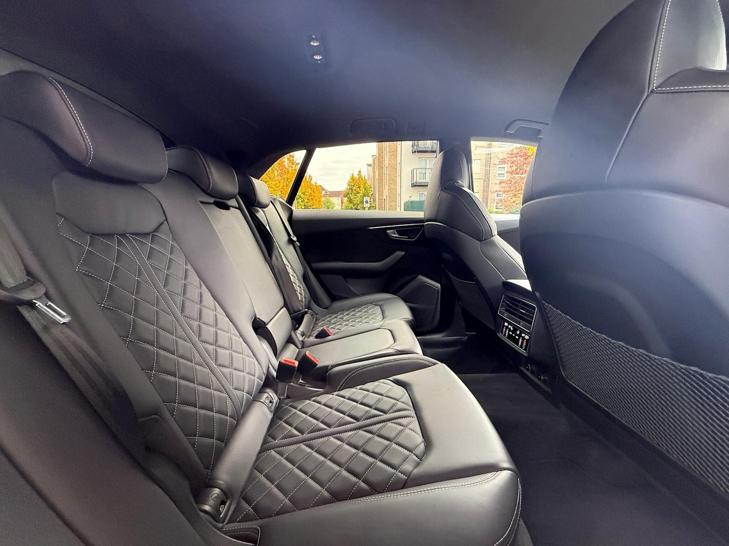 Used Audi SQ8 2022 for sale - 76314422: Photo 36