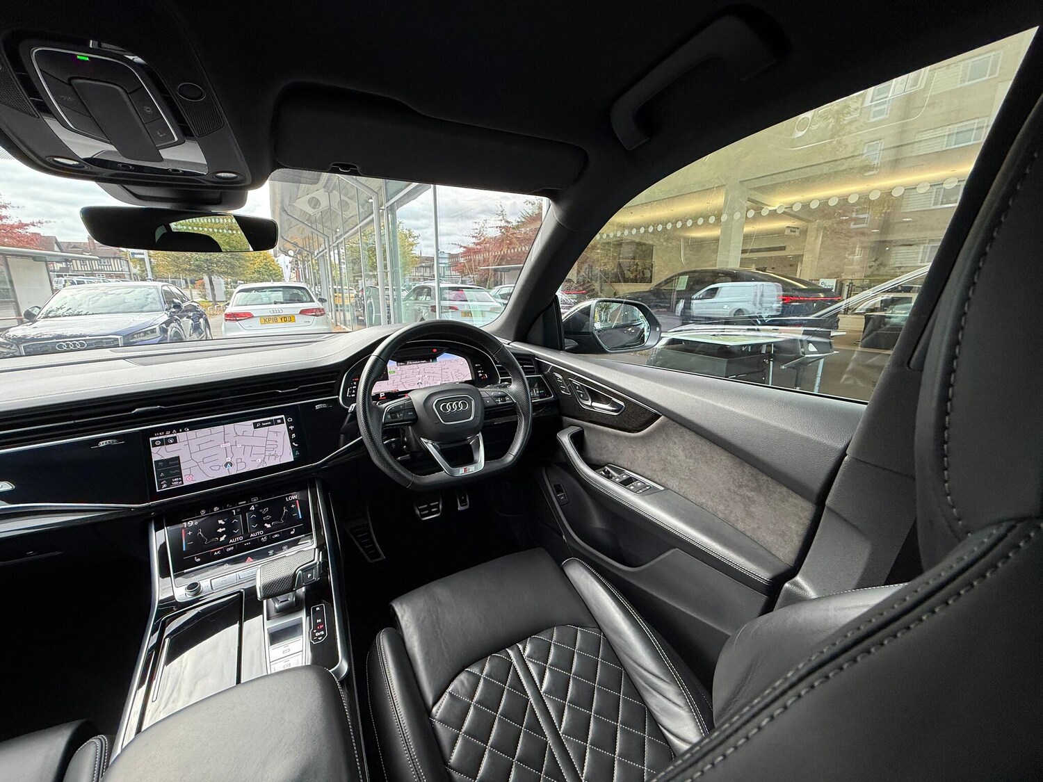 Used Audi SQ8 2022 for sale - 76314422: Photo 41