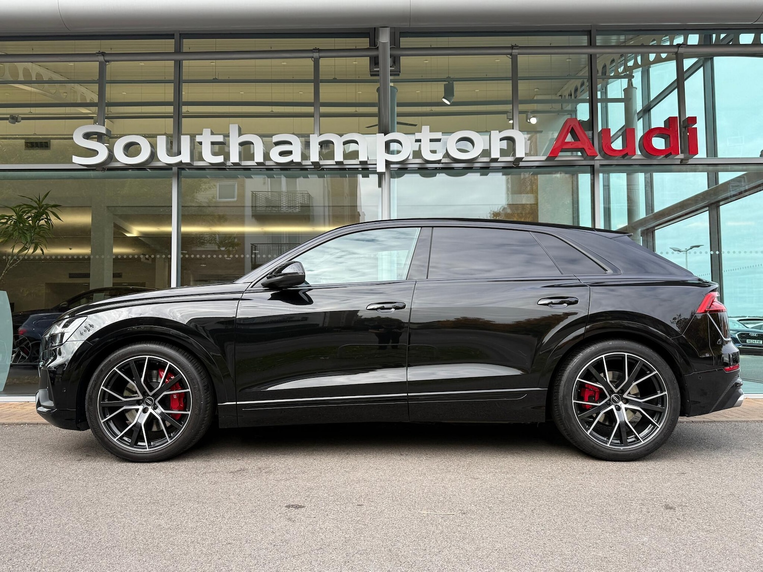 Used Audi SQ8 2022 for sale - 76314422: Photo 52