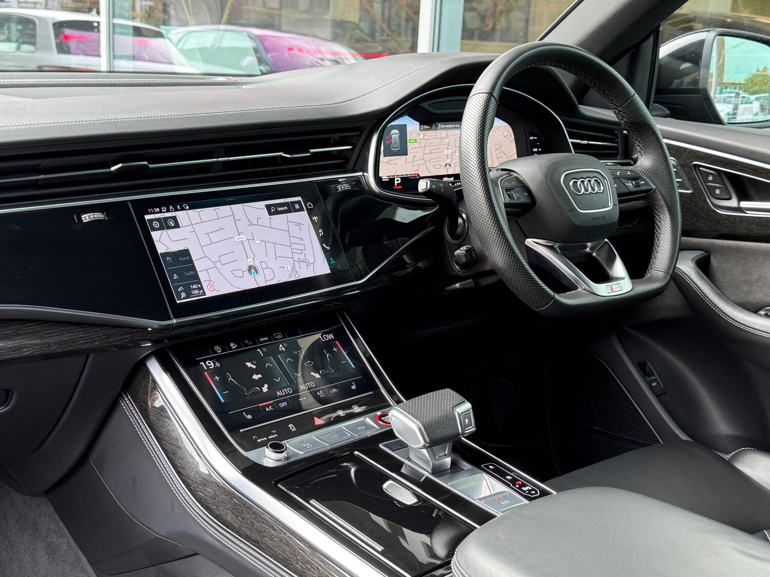 Used Audi SQ8 2022 for sale - 76314422: Photo 57