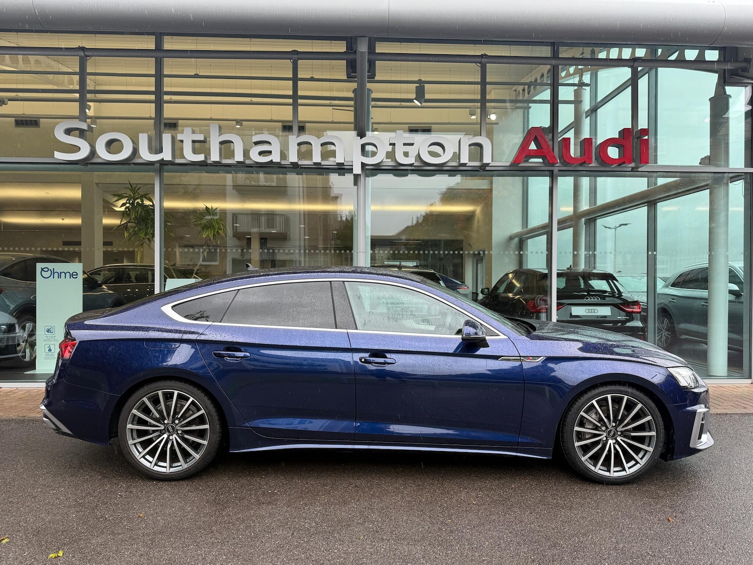 Used Audi A5 2023 for sale - 76167334: Photo 2