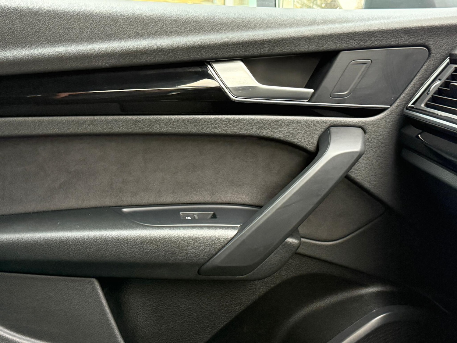 Used Audi Q5 2024 for sale - 76953150: Photo 30