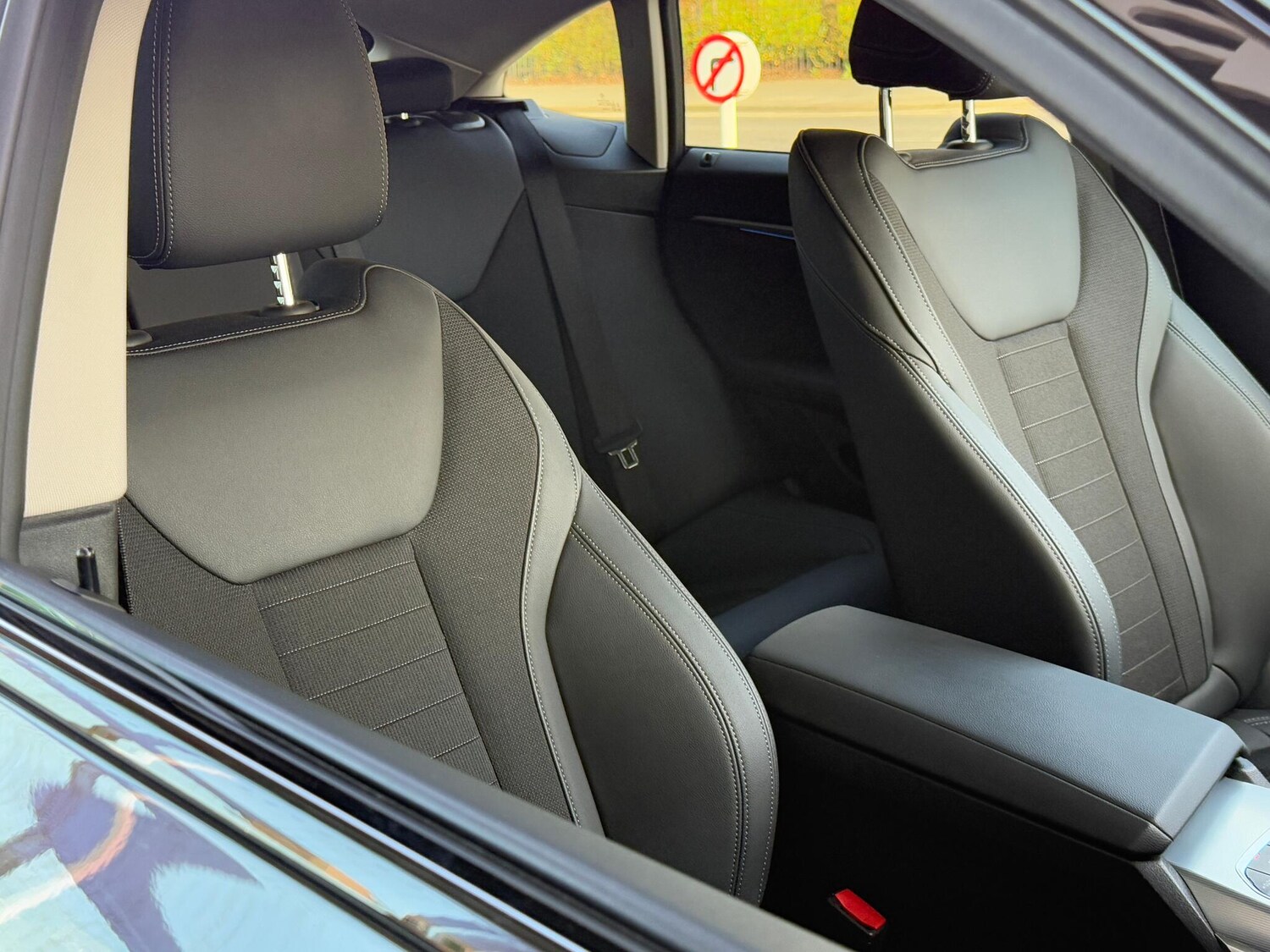 Used BMW i4 2024 for sale - 77696098: Photo 31