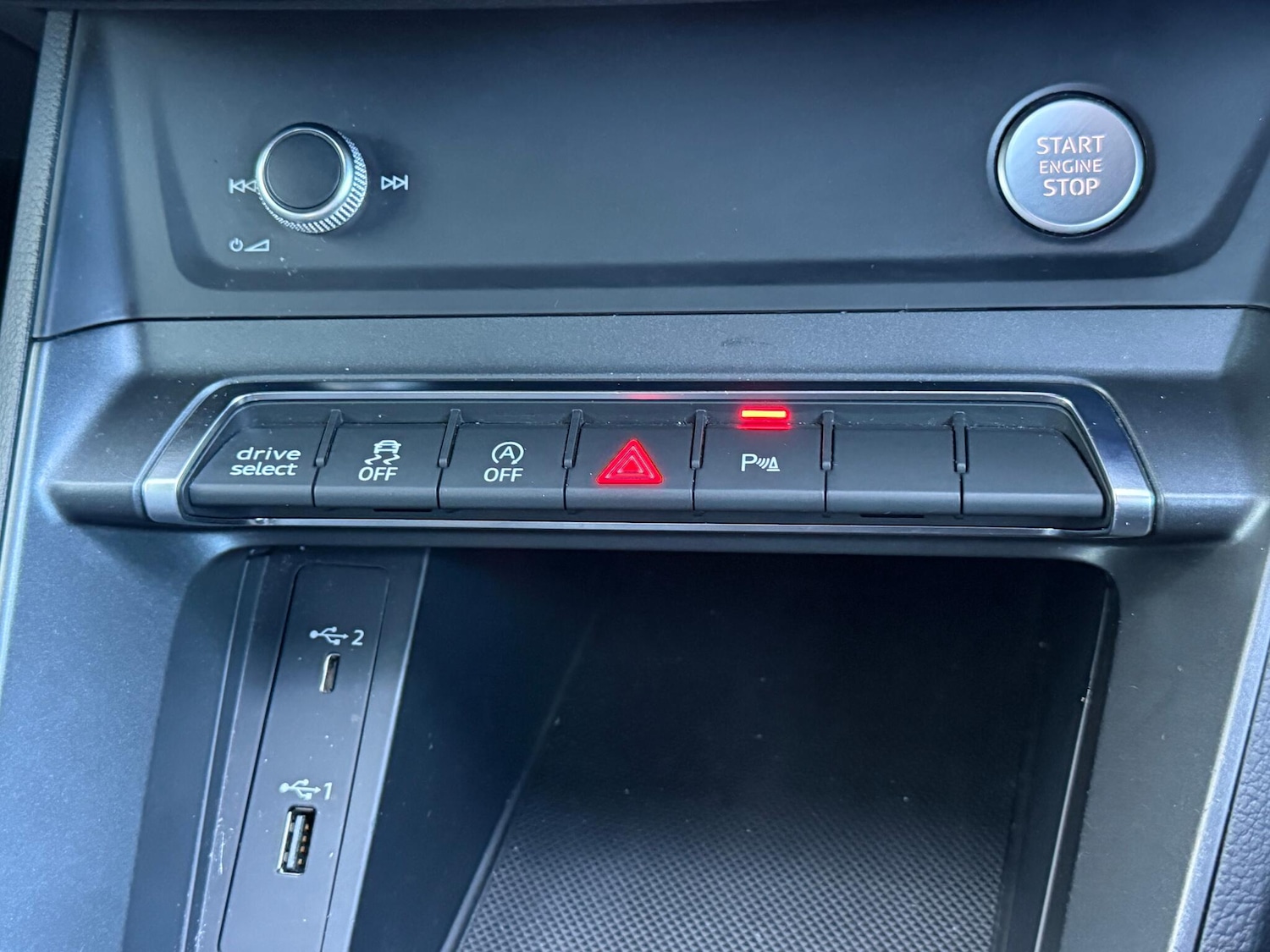 Used Audi Q3 for sale - 77091434: Photo 24