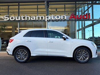 Used Audi Q3 2019 for sale - 77091434: Photo