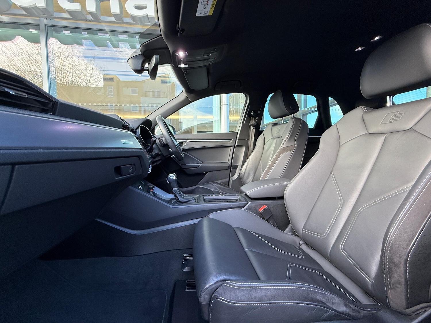 Used Audi Q3 for sale - 77091434: Photo 61