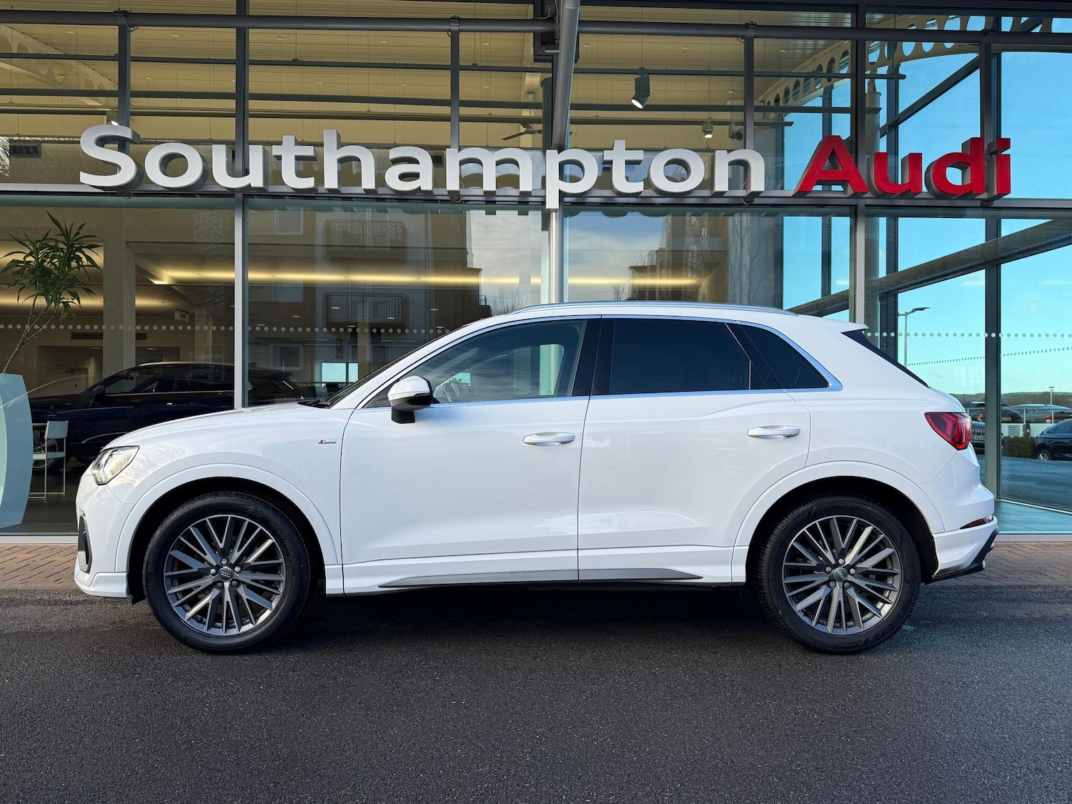 Used Audi Q3 for sale - 77091434: Photo 62