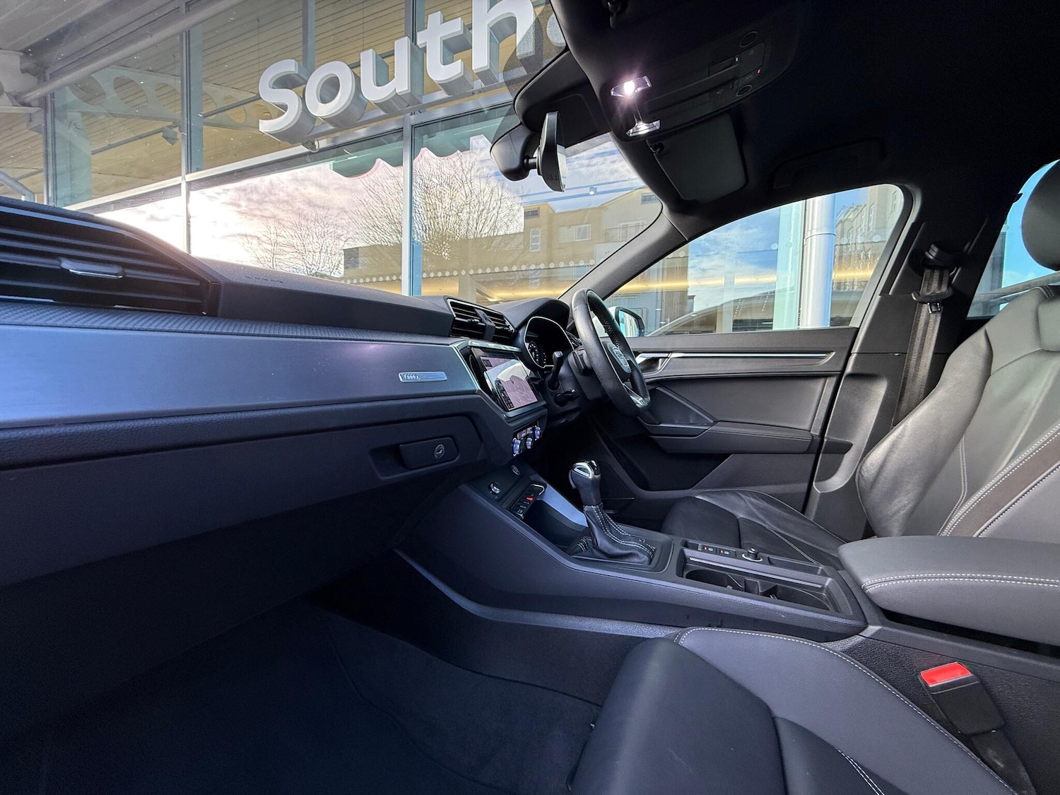 Used Audi Q3 for sale - 77091434: Photo 8