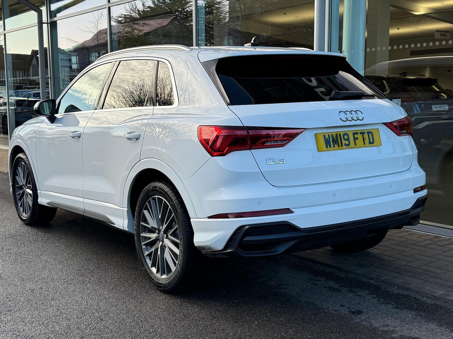 Used Audi Q3 for sale - 77091434: Photo 9