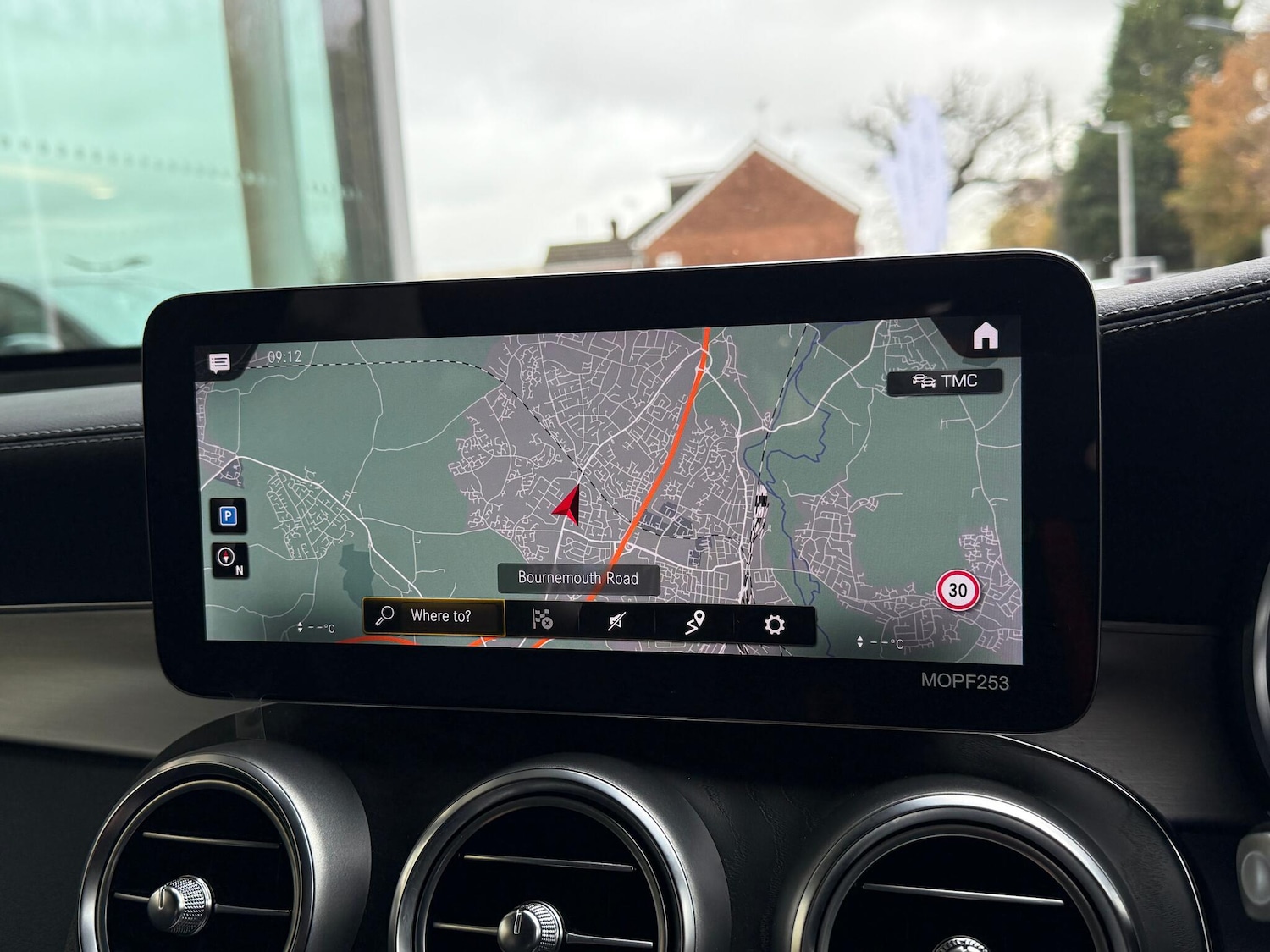 Used Mercedes-Benz GLC 2021 for sale - 76925973: Photo 4