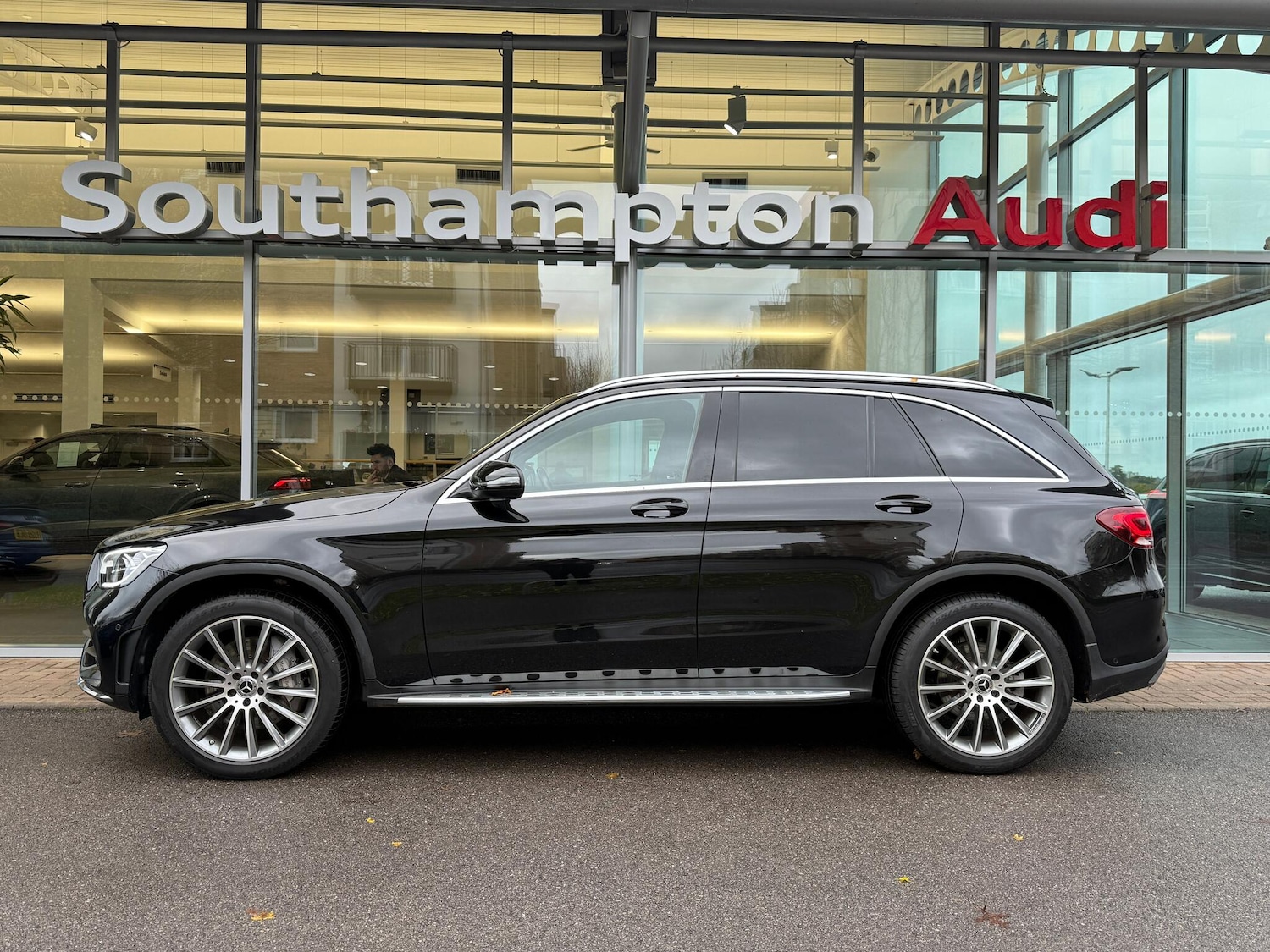 Used Mercedes-Benz GLC 2021 for sale - 76925973: Photo 59