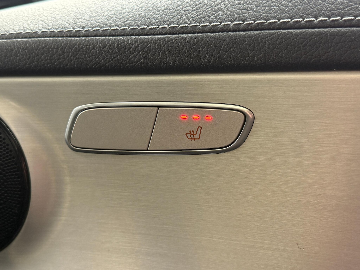 Used Mercedes-Benz GLC 2021 for sale - 76925973: Photo 7